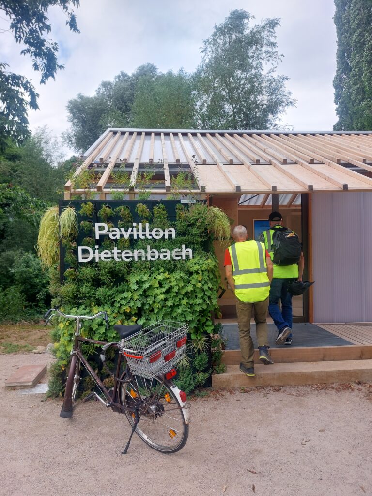 Türen auf: Der neue Stadtteil Dietenbach wird besucht